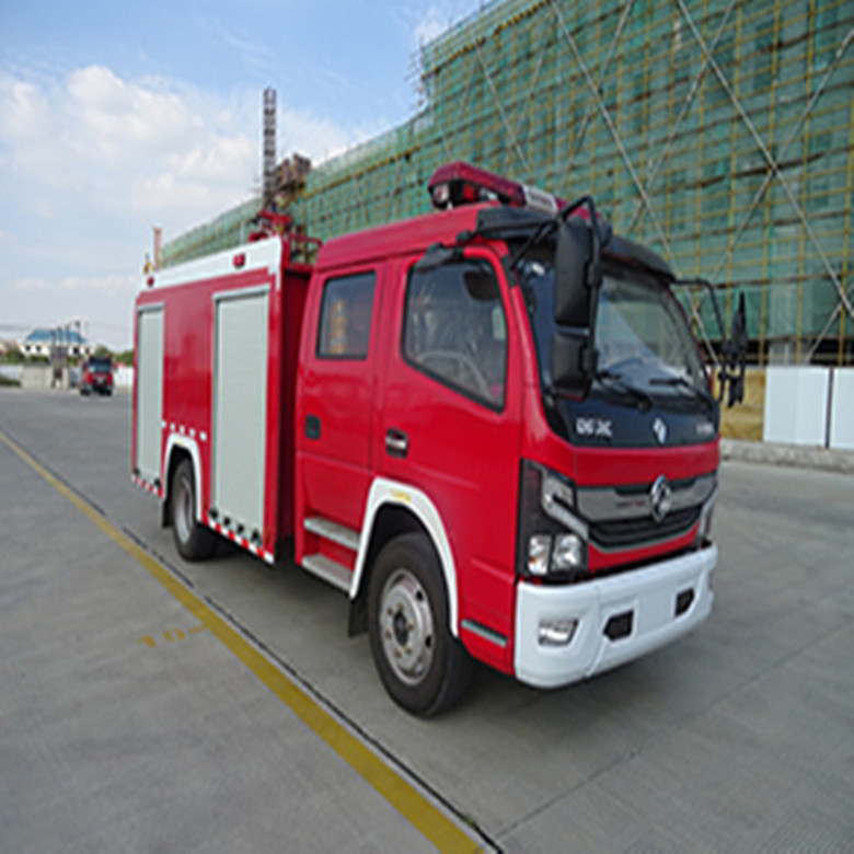 東風5噸消防車深受用戶好評！